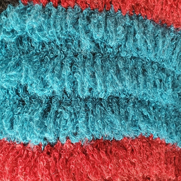 Clovis Ruffin Knit sweater - Picture 2 of 16